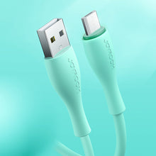 Заредете изображение във визуализатора на галерията – Joyroom USB - micro USB cable 2,4 A 1 m green (S-1030M8) - TopMag
