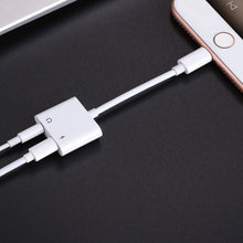 Заредете изображение във визуализатора на галерията – Joyroom Lightning - 2x Lightning headphone adapter audio and charging white (S-Y104) - TopMag
