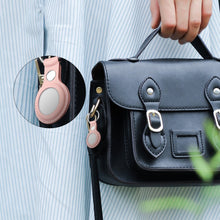 Заредете изображение във визуализатора на галерията – PU leather key ring keychain case for Apple AirTag pink - TopMag
