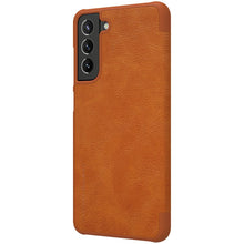 Заредете изображение във визуализатора на галерията – Nillkin Qin original leather case cover for Samsung Galaxy S21 FE brown - TopMag
