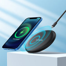 Заредете изображение във визуализатора на галерията – Ugreen Qi wireless charger 15W black (80537) - TopMag
