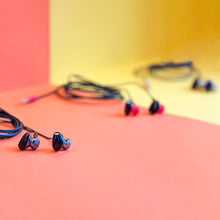 Заредете изображение във визуализатора на галерията – Dudao Metal Wired Earbuds 3.5mm Mini Jack Gray (X2C-Gray) - TopMag
