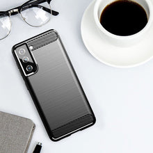 Заредете изображение във визуализатора на галерията – Carbon Case Flexible Cover Sleeve for Samsung Galaxy S21 FE black - TopMag
