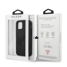 Заредете изображение във визуализатора на галерията – Guess GUHCP12LRSAVSBK iPhone 12 Pro Max 6,7" czarny/black hardcase Saffiano Vintage Script - TopMag
