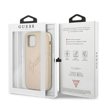 Заредете изображение във визуализатора на галерията – Guess GUHCP12MRSAVSLG iPhone 12/12 Pro 6,1" złoty/gold hardcase Saffiano Vintage Script - TopMag
