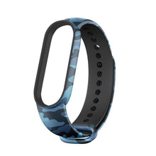 Заредете изображение във визуализатора на галерията – Replacement Camo Silicone Wristband TPU Strap Bracelet Bangle For Xiaomi Mi Band 6 / Mi Band 5 Camo Blue - TopMag
