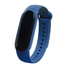 Заредете изображение във визуализатора на галерията – Replacement TPU leather band strap for Xiaomi Mi Band 6 / Mi Band 5 blue - TopMag
