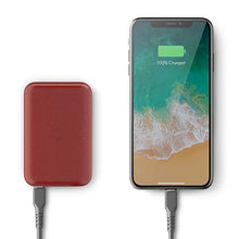Заредете изображение във визуализатора на галерията – UNIQ Powerbank indukcyjny Hyde Air 10000mAh USB-C 18W PD Fast Wireless bordowy/maroon - TopMag
