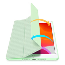 Заредете изображение във визуализатора на галерията – Dux Ducis Toby Armored Flip Smart Case for iPad 10.2 "2021 / iPad 10.2 '' 2020 / iPad 10.2 '' 2019 with Apple Pencil Holder Green - TopMag
