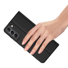 Заредете изображение във визуализатора на галерията – Dux Ducis Skin Pro Bookcase type case for Samsung Galaxy S21 FE black - TopMag
