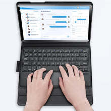 Заредете изображение във визуализатора на галерията – Dux Ducis Touchpad Keyboard Case wireless Bluetooth keyboard Samsung Galaxy Tab A7 10.4'' 2020 black - TopMag
