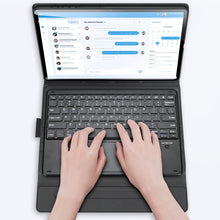 Заредете изображение във визуализатора на галерията – Dux Ducis Touchpad Keyboard Case wireless Bluetooth keyboard Samsung Galaxy Tab S7+ (S7 Plus) / Tab S7 FE / Tab S8+ (S8 Plus) black - TopMag
