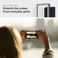 Заредете изображение във визуализатора на галерията – TEMPERED GLASS SPIGEN ALM GLAS.TR SLIM 2-PACK GALAXY XCOVER 5 - TopMag
