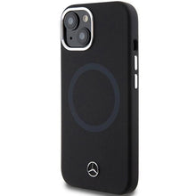 Заредете изображение във визуализатора на галерията – Mercedes Silicone Bicolor MagSafe case for iPhone 15 - black
