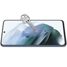 Заредете изображение във визуализатора на галерията – Nillkin Amazing H Tempered Glass Screen Protector 9H for Samsung Galaxy S21 FE - TopMag

