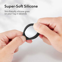 Заредете изображение във визуализатора на галерията – ESR STICK-ON APPLE AIRTAG BLACK &amp; WHITE - TopMag
