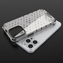 Заредете изображение във визуализатора на галерията – Honeycomb Case armor cover with TPU Bumper for iPhone 13 Pro green - TopMag
