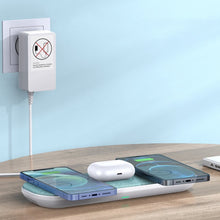 Заредете изображение във визуализатора на галерията – Choetech 3in1 Qi 10W Wireless Charger for Phone / Headphones AirPods 2 / Pro + USB Type C Cable with Network Adapter Green (T569-S) - TopMag
