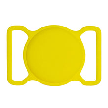Заредете изображение във визуализатора на галерията – Silicone flexible cover pet dog cat collar loop case for Apple AirTag yellow - TopMag
