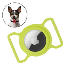 Заредете изображение във визуализатора на галерията – Silicone flexible cover pet dog cat collar loop case for Apple AirTag green - TopMag
