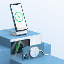 Заредете изображение във визуализатора на галерията – Choetech 15W Magnetic Qi Wireless Charger (MagSafe Compatible) White (T517-F) + Stand Holder Silver - TopMag
