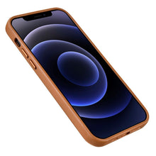 Заредете изображение във визуализатора на галерията – iCarer Case Leather genuine leather case for iPhone 12 Pro Max brown (WMI1217-BN) (MagSafe compatible) - TopMag
