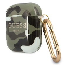 Заредете изображение във визуализатора на галерията – Guess GUA2UCAMA AirPods cover zielony/khaki Camo Collection - TopMag
