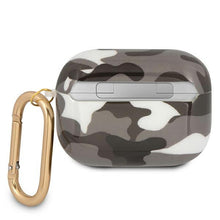 Заредете изображение във визуализатора на галерията – Guess GUAPUCAMG AirPods Pro cover czarny/black Camo Collection - TopMag
