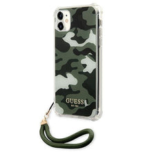 Заредете изображение във визуализатора на галерията – Guess GUHCN61KSARKA iPhone 11 6,1" / Xr zielony/khaki hardcase Camo Collection - TopMag
