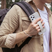 Заредете изображение във визуализатора на галерията – UNIQ etui Heldro iPhone 12 Pro Max 6,7" beżowy moro/ivory camo Antimicrobial - TopMag
