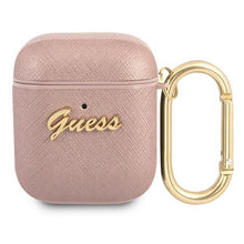 Заредете изображение във визуализатора на галерията – Guess GUA2SASMP AirPods cover różowy/pink Saffiano Script Metal Collection - TopMag
