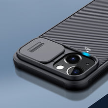 Заредете изображение във визуализатора на галерията – Nillkin CamShield Pro Magnetic Case Armor Pouch Cover Camera Protector iPhone 13 Blue (MagSafe Compatible) - TopMag
