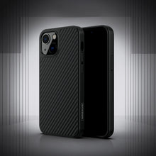 Заредете изображение във визуализатора на галерията – Nillkin Synthetic Fiber Carbon case cover for iPhone 13 mini black - TopMag

