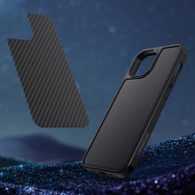 Заредете изображение във визуализатора на галерията – Nillkin Synthetic Fiber Carbon case cover for iPhone 13 mini black - TopMag
