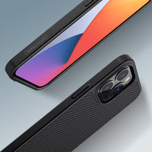 Заредете изображение във визуализатора на галерията – Nillkin Synthetic Fiber Carbon case cover for iPhone 13 Pro black - TopMag
