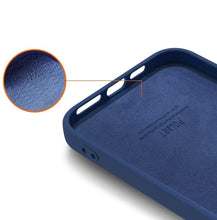 Заредете изображение във визуализатора на галерията – Silicone Case Soft Flexible Rubber Cover for iPhone 13 Pro blue - TopMag
