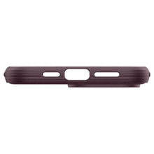 Заредете изображение във визуализатора на галерията – Caseology Parallax Mag case with MagSafe for iPhone 15 Pro - burgundy
