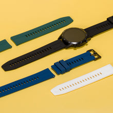 Заредете изображение във визуализатора на галерията – Silicone strap for Huawei Watch GT / GT2 / GT2 Pro blue smartwatch - TopMag
