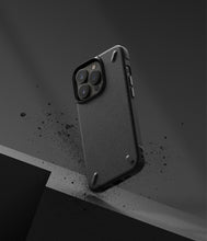 Заредете изображение във визуализатора на галерията – Ringke Onyx Durable TPU Case Cover for iPhone 13 Pro black (N551E55) - TopMag
