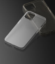Заредете изображение във визуализатора на галерията – Ringke Slim Ultra-Thin Cover PC Case for iPhone 13 transparent (S547E232) - TopMag
