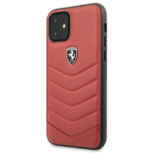 Заредете изображение във визуализатора на галерията – Ferrari FEHQUHCN61RE iPhone 11 6,1" / Xr czerwony/red hardcase Off Track Quilted - TopMag

