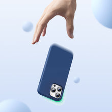 Заредете изображение във визуализатора на галерията – Ugreen Protective Silicone Case rubber flexible silicone case cover for iPhone 13 Pro blue - TopMag
