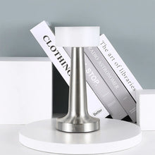 Заредете изображение във визуализатора на галерията – Night lamp WDL-01 wireless silver
