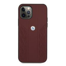Заредете изображение във визуализатора на галерията – Etui BMW BMHCP12LRSPPR iPhone 12 Pro Max 6,7" czerwony/red hardcase Leather Curve Perforate - TopMag
