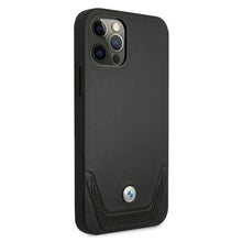 Заредете изображение във визуализатора на галерията – Etui BMW BMHCP12MRSWPK iPhone 12/12 Pro 6,1" czarny/black hardcase Leather Perforate - TopMag
