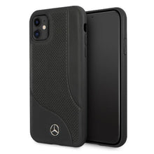 Заредете изображение във визуализатора на галерията – Mercedes MEHCN61CDOBK iPhone 11 6,1" / Xr czarny/black hardcase Leather Perforated Area - TopMag
