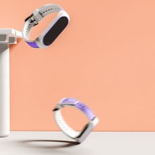 Заредете изображение във визуализатора на галерията – Strap Dual Color replacement band strap for Xiaomi Mi Band 6 / 5 / 4 / 3 white-purple - TopMag
