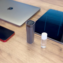 Заредете изображение във визуализатора на галерията – 2 in 1 screen cleaning kit, screen cleaner spray for phone, tablet black - TopMag
