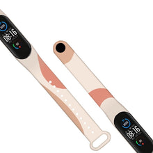 Заредете изображение във визуализатора на галерията – Strap Moro Wristband for Xiaomi Mi Band 6 / Mi Band 5 Silicone Strap Camo Watch Bracelet (6) - TopMag
