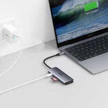 Заредете изображение във визуализатора на галерията – Choetech 7in1 multifunctional USB Type C HUB - 3x USB 3.2 Gen 1 / SD and TF memory card reader / HDMI 4K 30Hz / USB Type C gray (HUB-M19 gray) - TopMag
